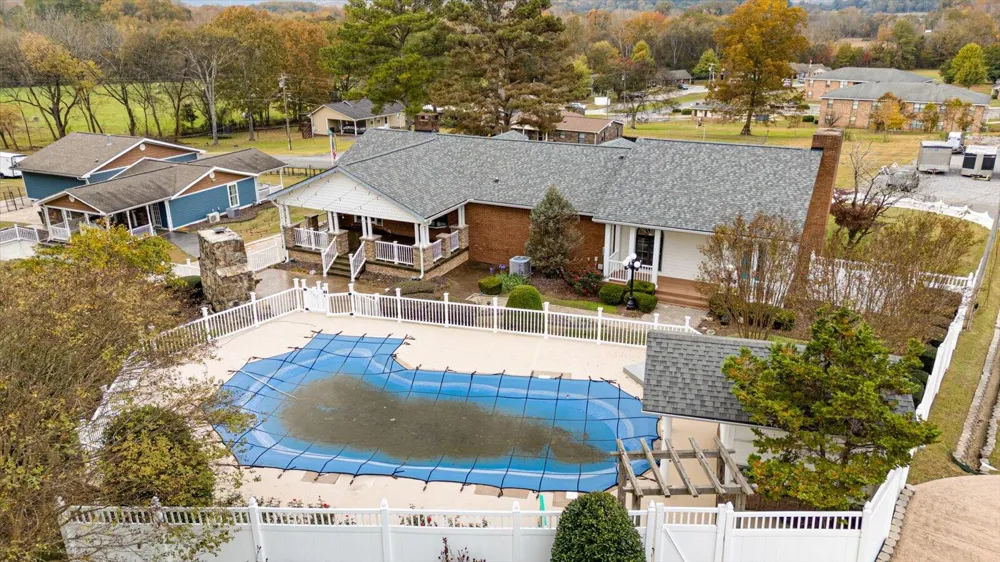 105 County Road 206 Bridgeport, AL 35740