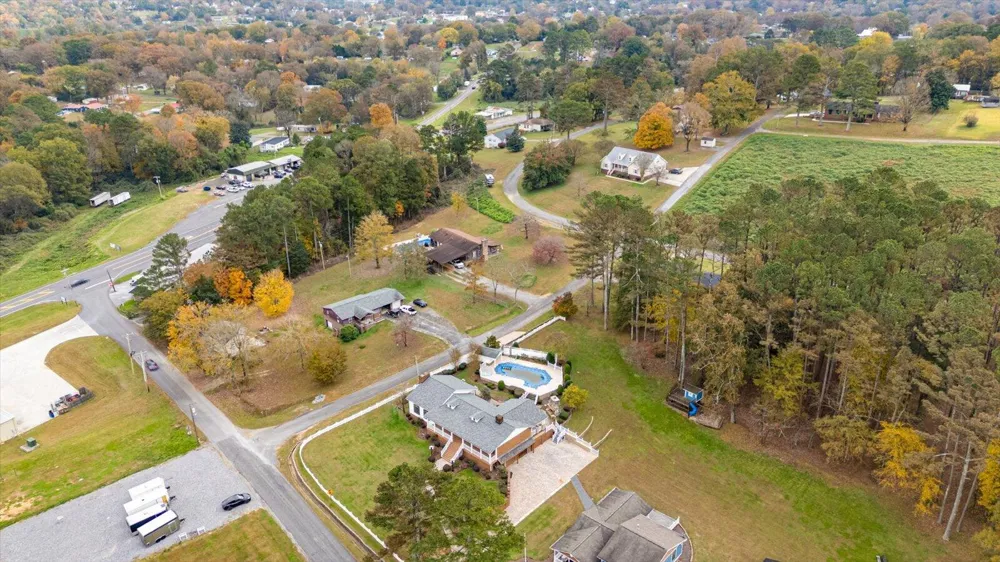 105 County Road 206 Bridgeport, AL 35740