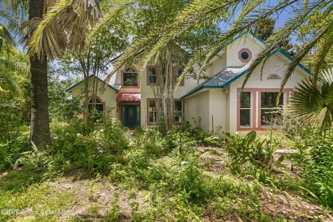 3535 Sparrow Hawk Trail