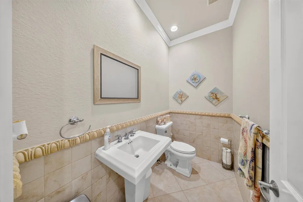 2304 Winding Creek Lane Fort Pierce, FL 34981