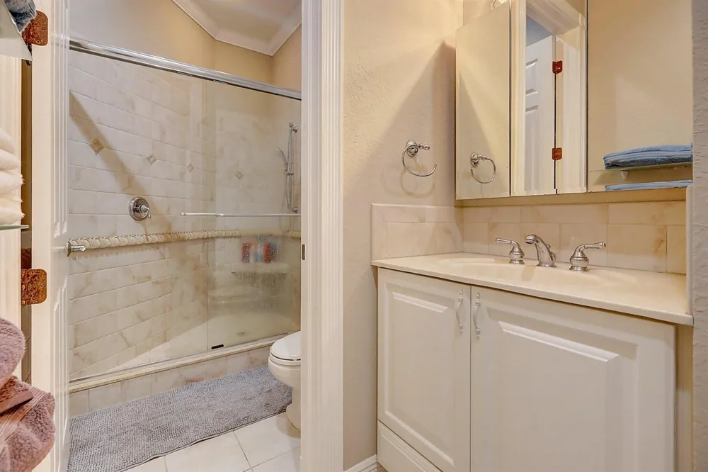 2304 Winding Creek Lane Fort Pierce, FL 34981