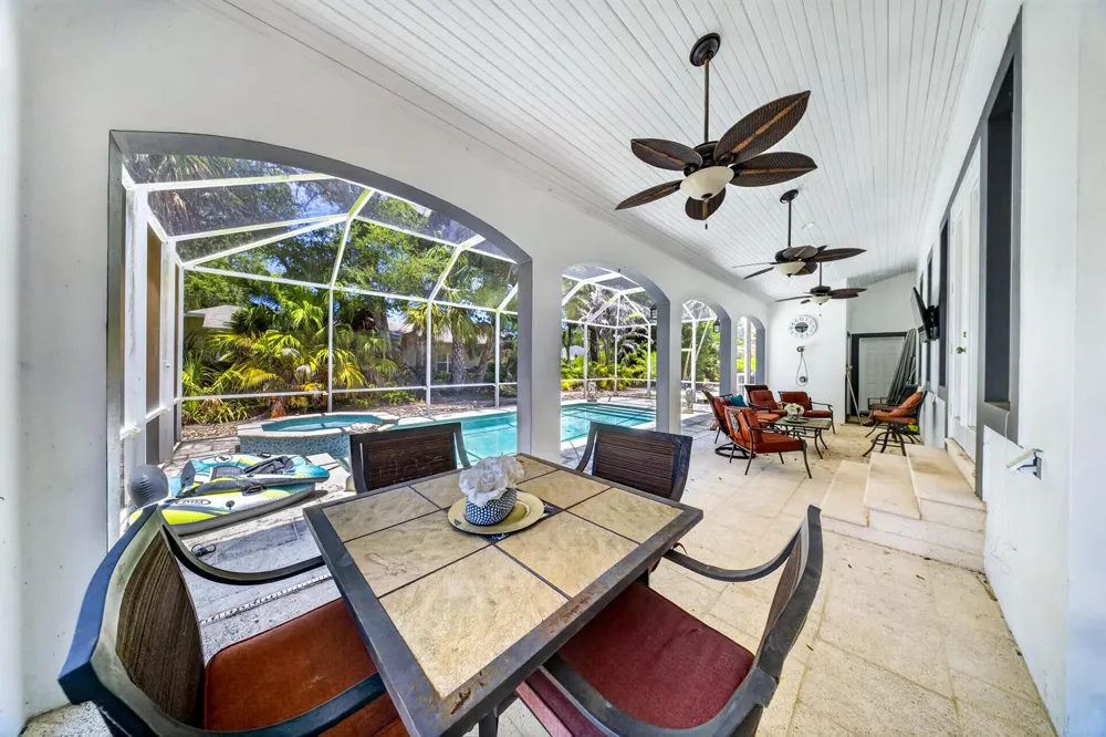 2304 Winding Creek Lane Fort Pierce, FL 34981