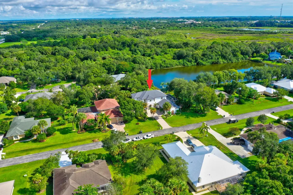 2304 Winding Creek Lane Fort Pierce, FL 34981