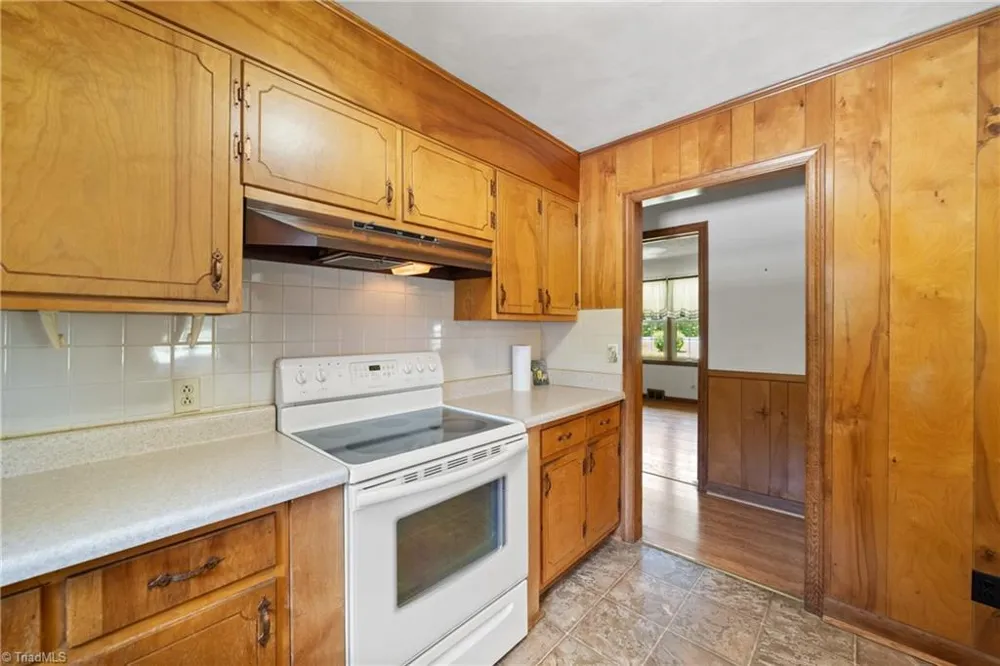 3211 NC Highway 8 S Walnut Cove, NC 27052