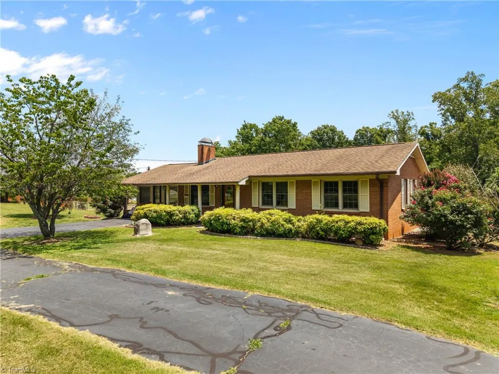 3211 NC Highway 8 S Walnut Cove, NC 27052