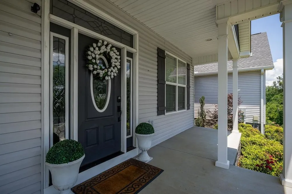 18 Faith Rae Blvd Morrison, TN 37357