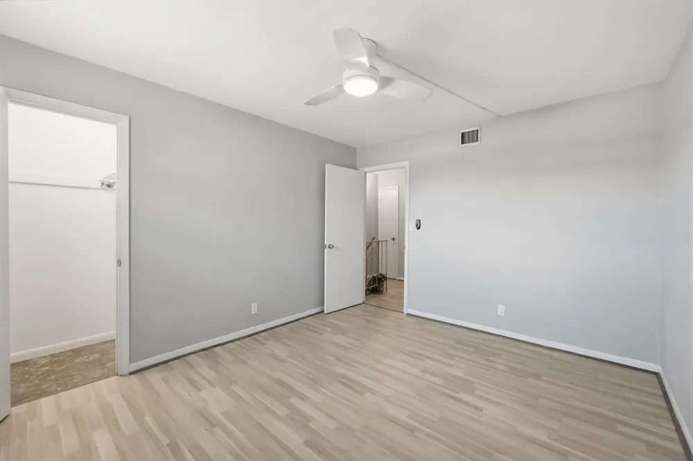 905 NE 28th Street #206 Wilton Manors, FL 33334