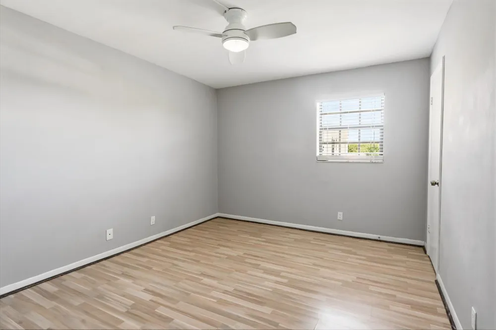905 NE 28th Street #206 Wilton Manors, FL 33334