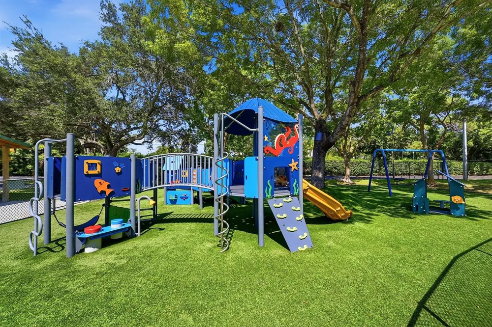 905 NE 28th Street #206 Wilton Manors, FL 33334