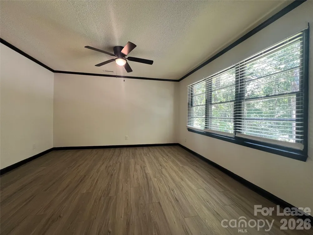 1214 Northwoods Drive Kings Mountain, NC 28086