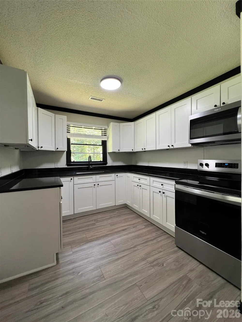 1214 Northwoods Drive Kings Mountain, NC 28086