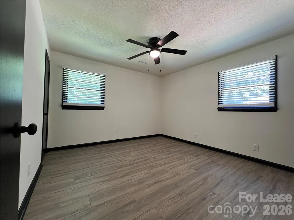 1214 Northwoods Drive Kings Mountain, NC 28086