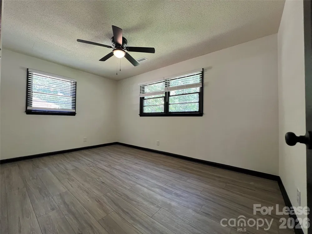 1214 Northwoods Drive Kings Mountain, NC 28086