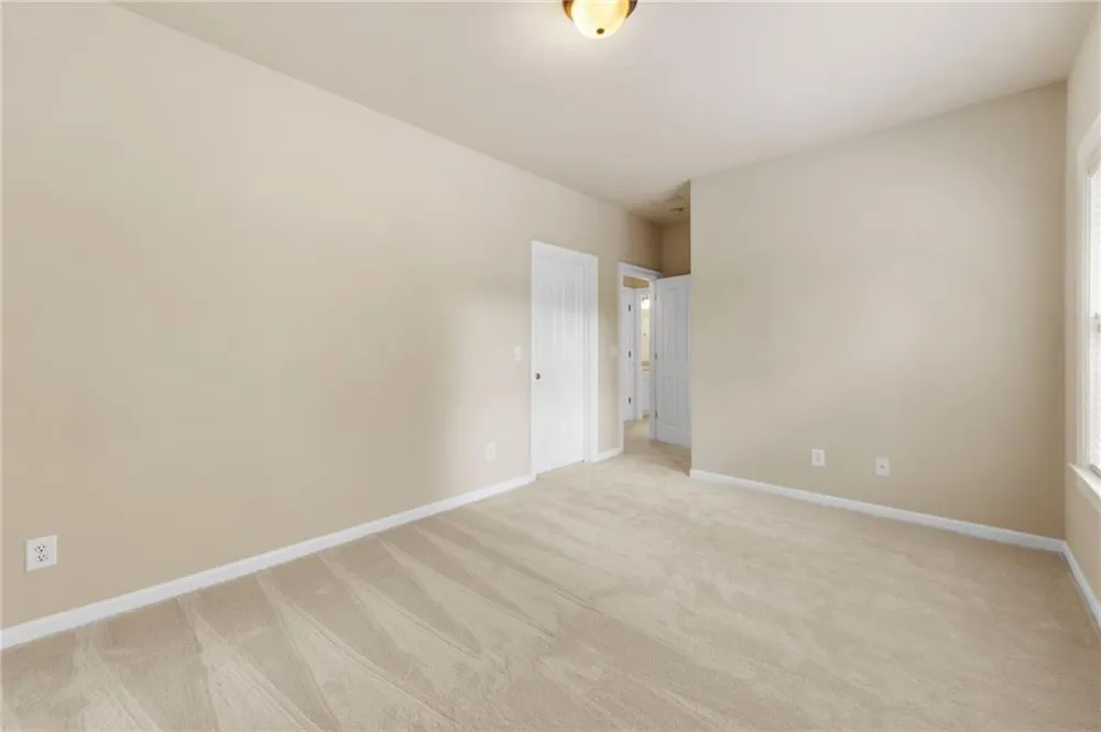 10421 Park Walk Point Johns Creek, GA 30022