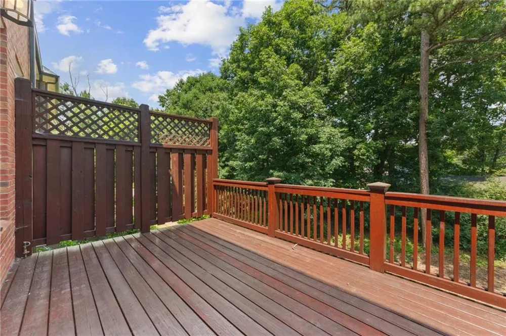 10421 Park Walk Point Johns Creek, GA 30022