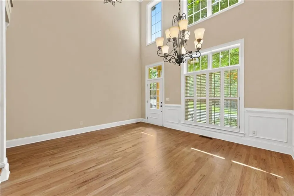 10421 Park Walk Point Johns Creek, GA 30022