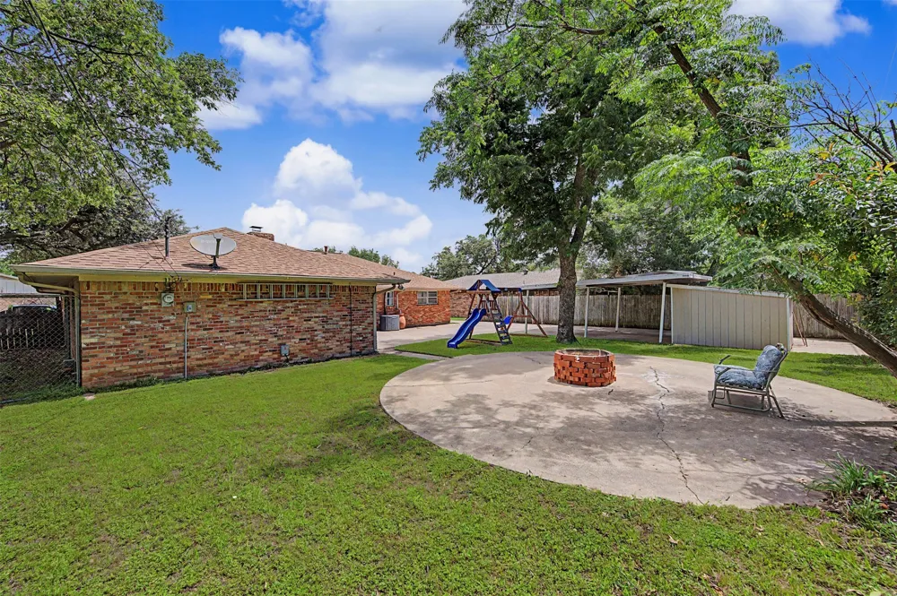 2009 Cliffside Drive Edgecliff Village, TX 76134