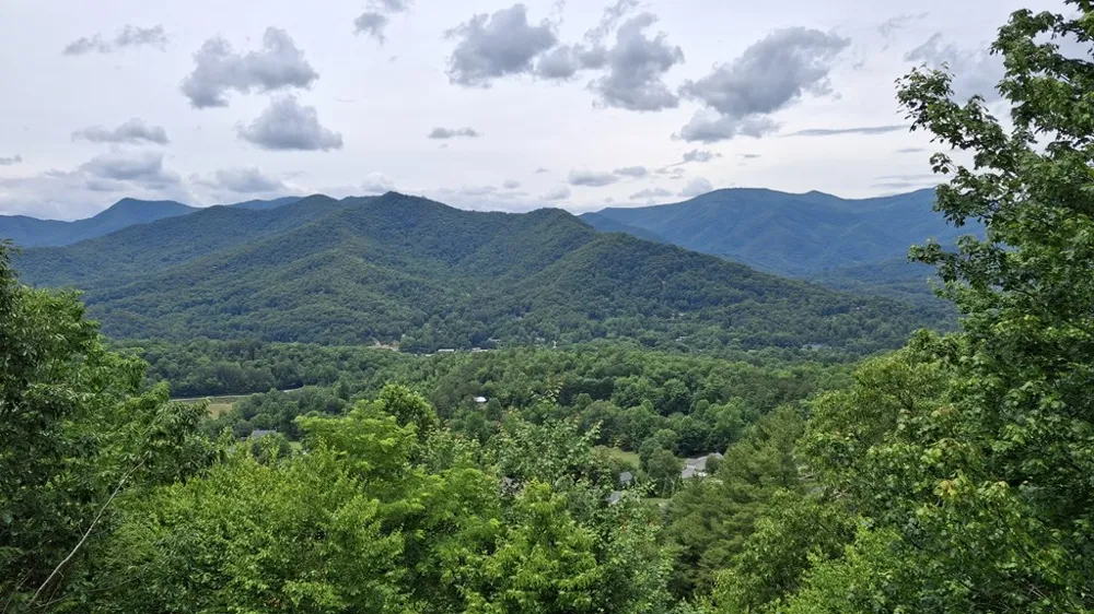 Kako Ridge Sylva, NC 28779