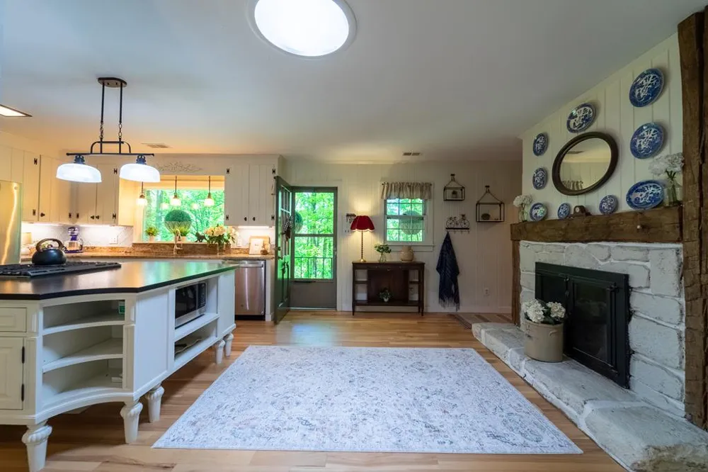 Oakwood Ln Sylva, NC 28779
