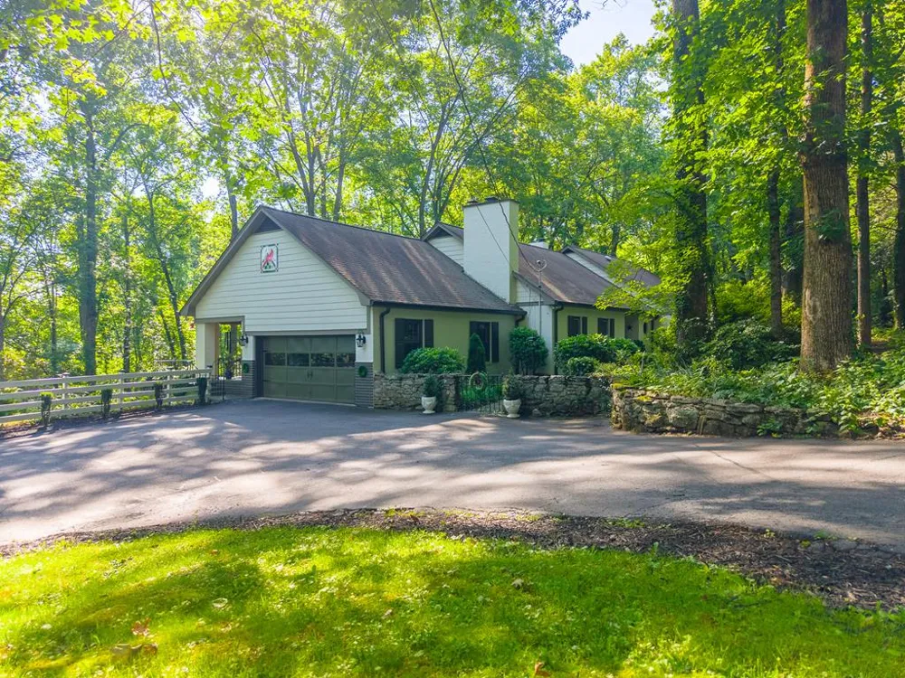 Oakwood Ln Sylva, NC 28779