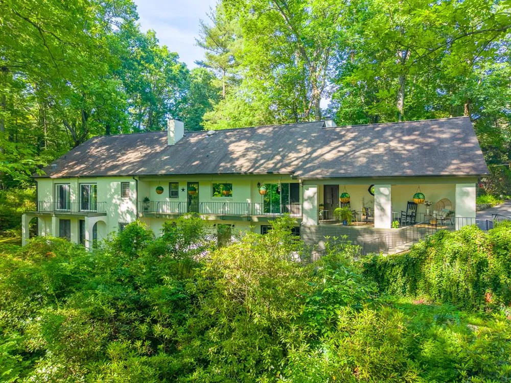 Oakwood Ln Sylva, NC 28779