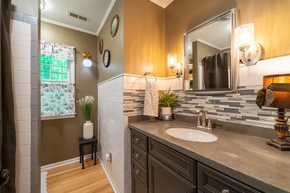 Oakwood Ln Sylva, NC 28779