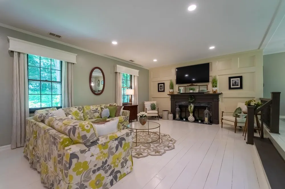 Oakwood Ln Sylva, NC 28779