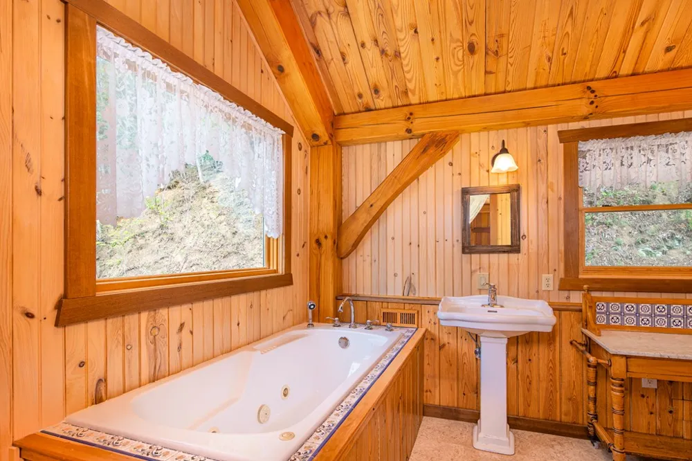 Forest Run Road Sylva, NC 28789