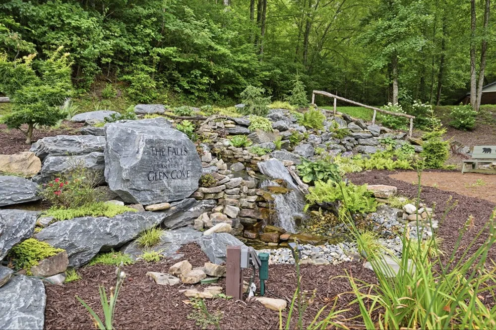 Lower Creek Crossing Bryson City, NC 28713