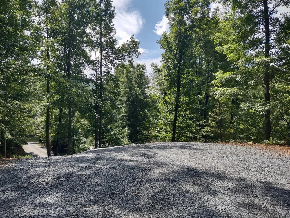 Lower Creek Crossing Bryson City, NC 28713