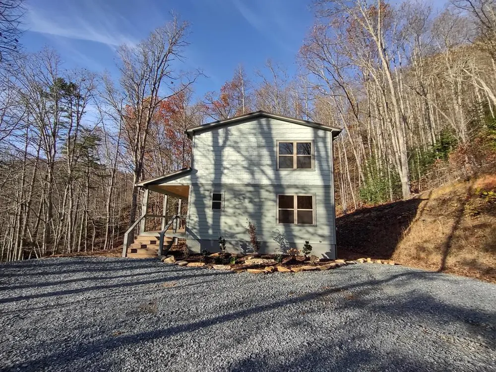 Lower Creek Crossing Bryson City, NC 28713