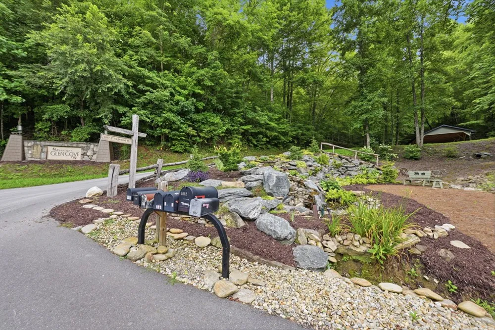 Lower Creek Crossing Bryson City, NC 28713