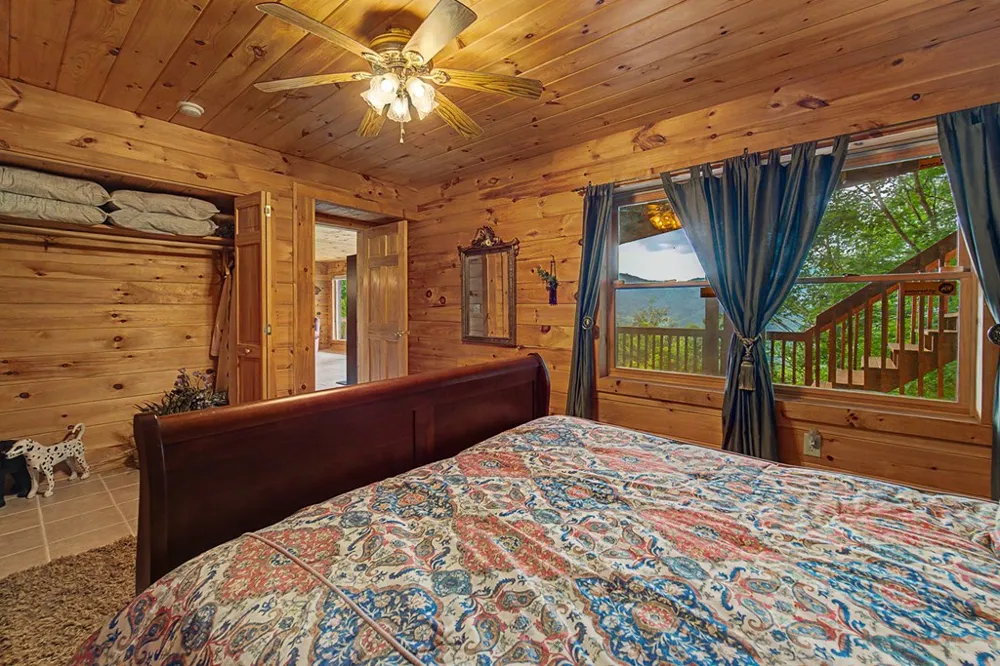 Kako Ridge Sylva, NC 28779