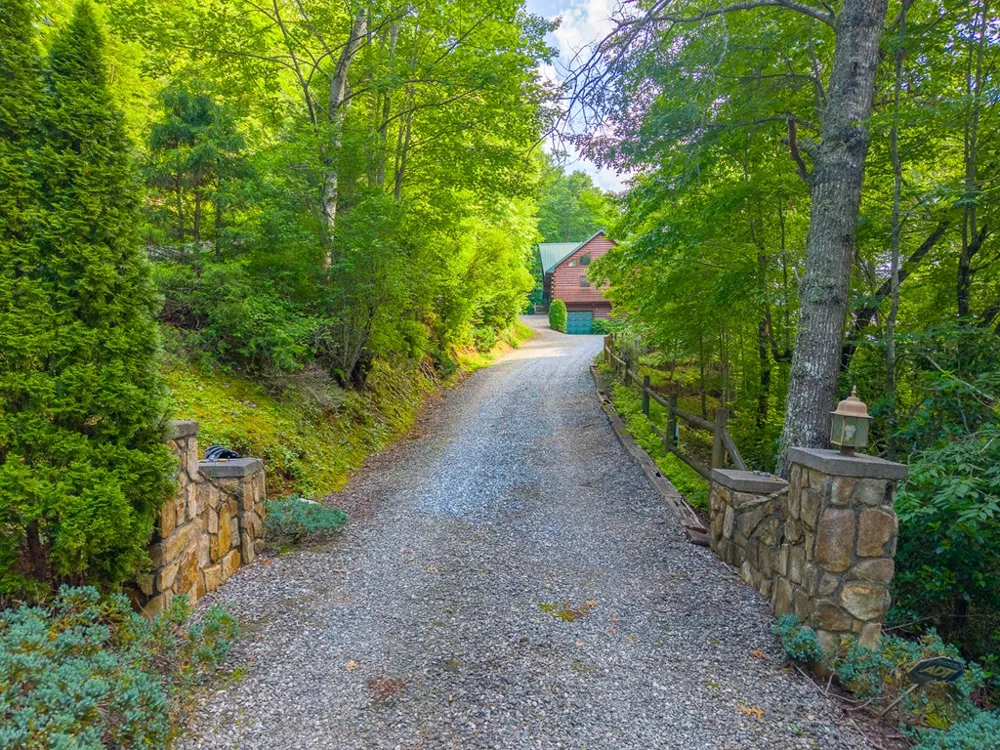 Kako Ridge Sylva, NC 28779