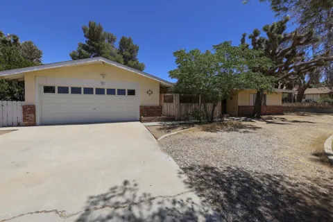 7603 Fox Trail