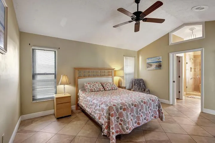 137 Queens Road Fort Pierce, FL 34949