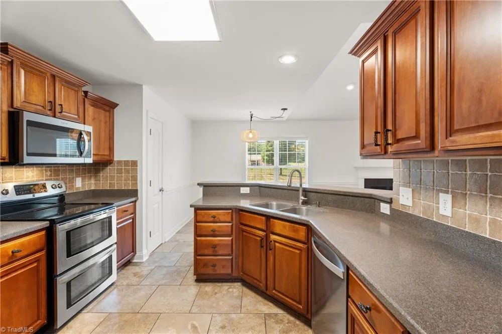 8140 Spring Hollow Court Belews Creek, NC 27009