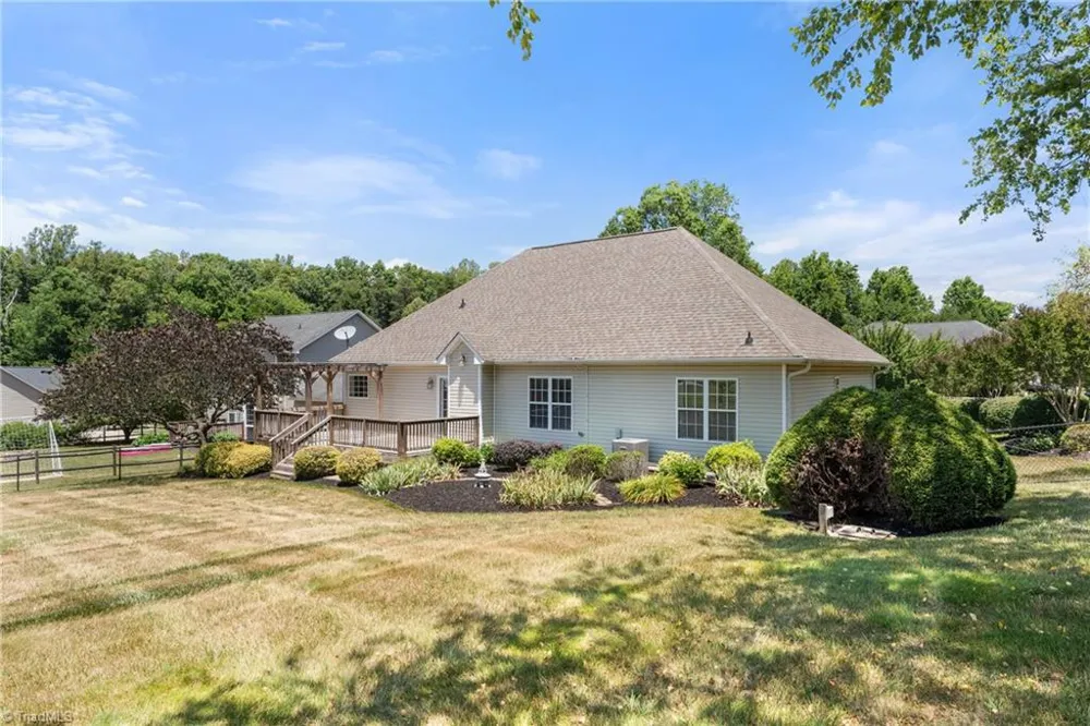 8140 Spring Hollow Court Belews Creek, NC 27009