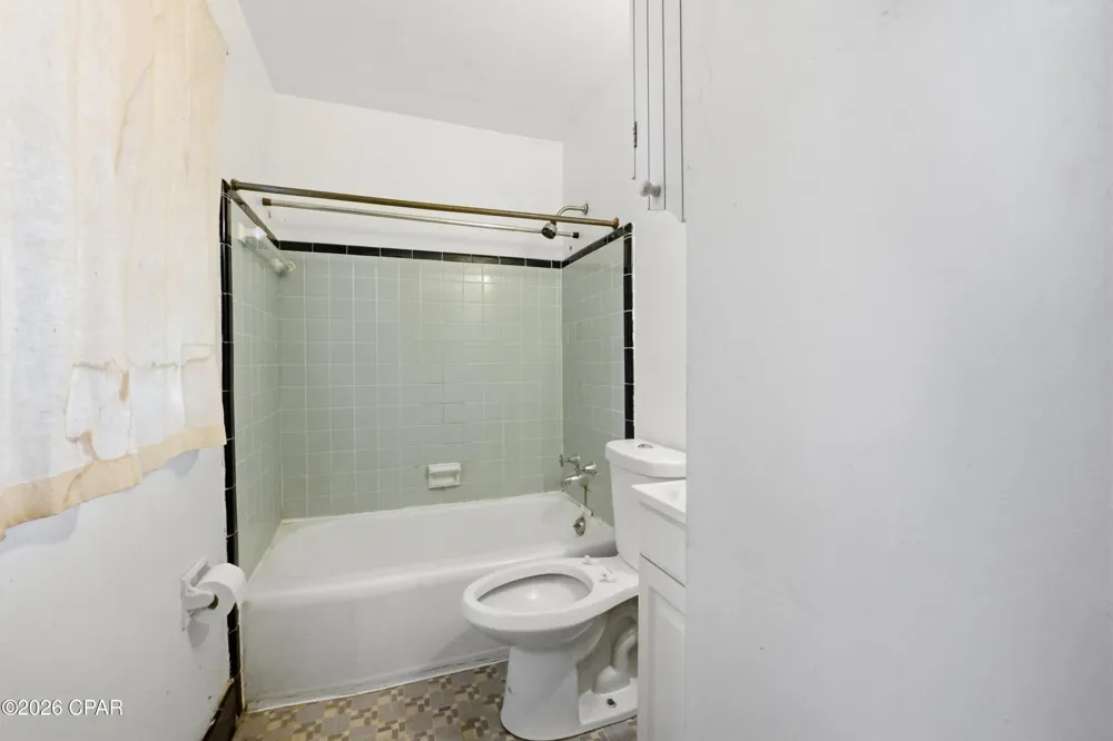 5 Sewanee Circle Panama City, FL 32405