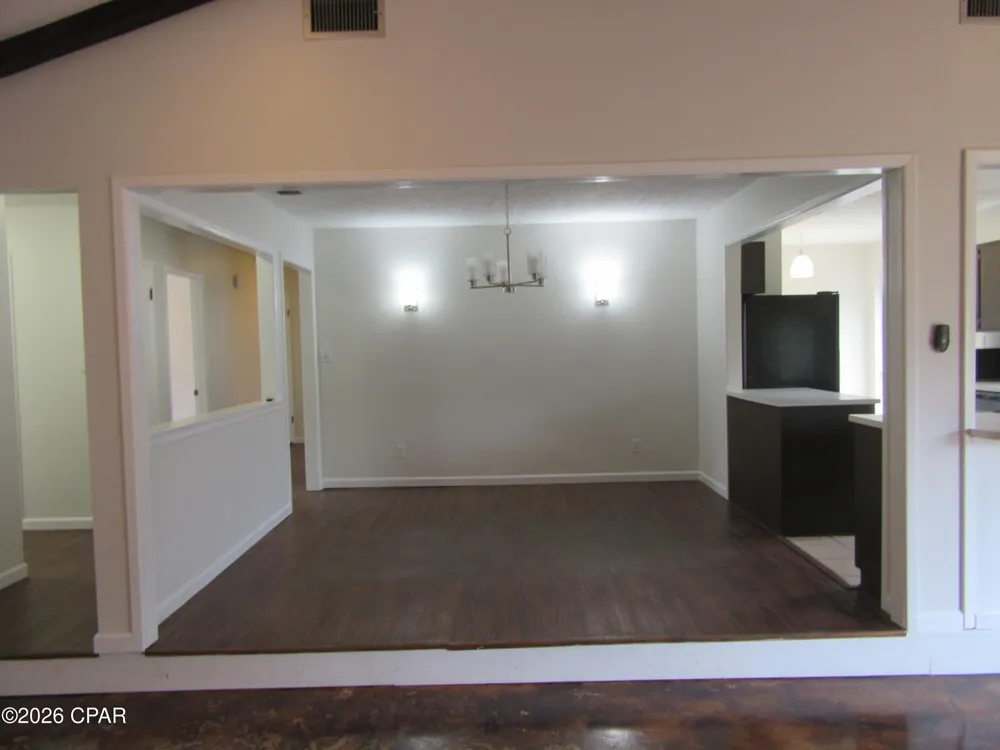 8629 Deerpoint Drive Youngstown, FL 32466