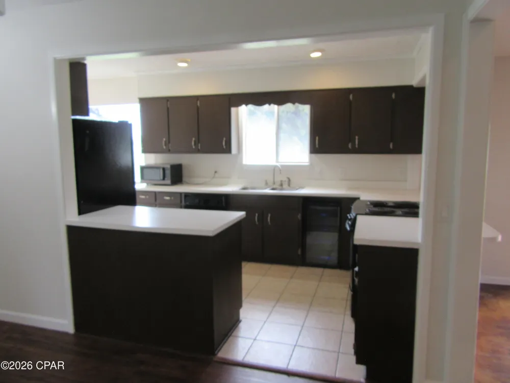 8629 Deerpoint Drive Youngstown, FL 32466