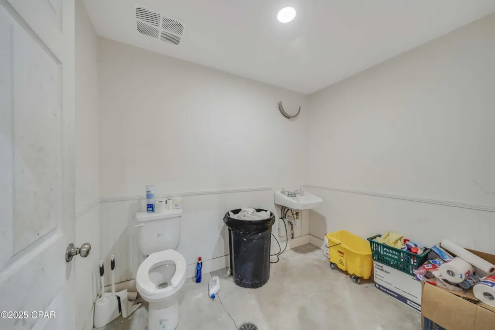 109 Estes Place Panama City Beach, FL 32413