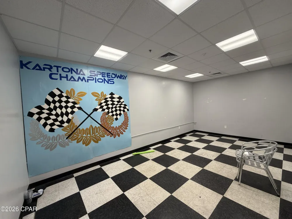 7099 U.S. 98 Panama City Beach, FL 32408