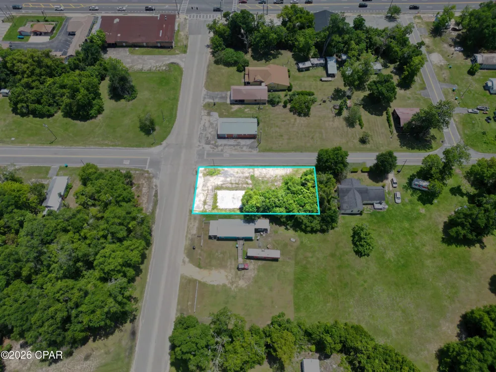 10348 NW Main Street Bristol, FL 32321