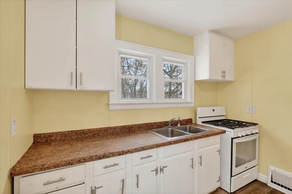 2520 5th Street Muskegon Heights, MI 49444