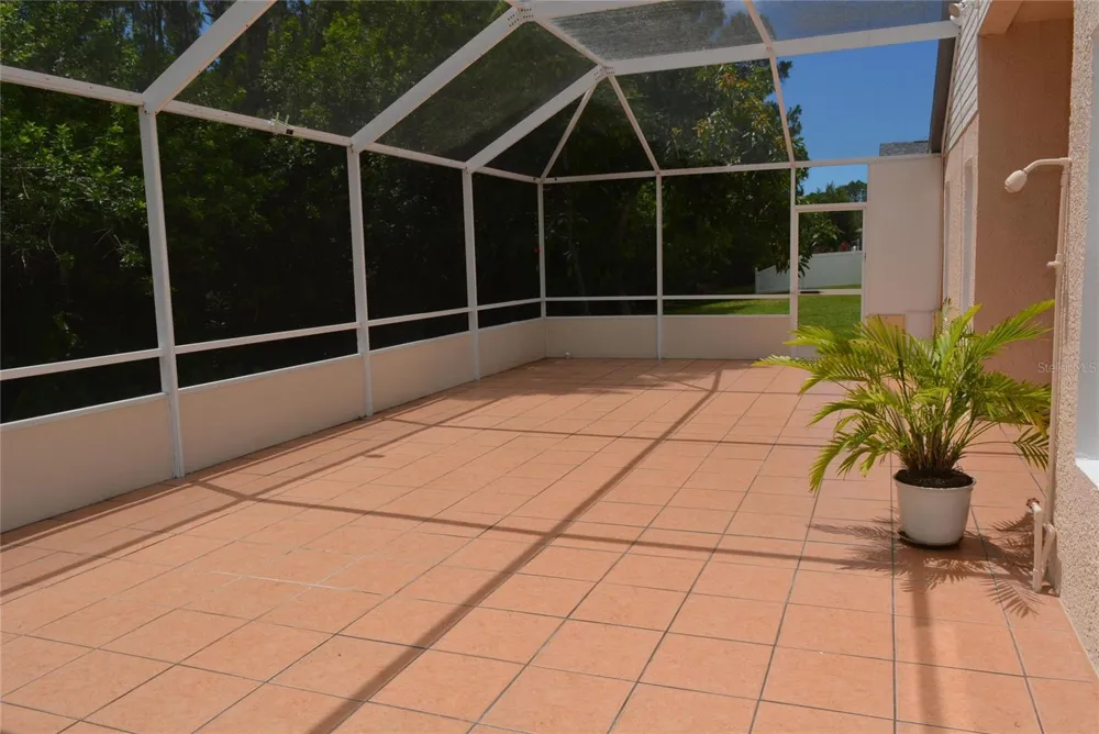 14648 CORKWOOD DRIVE Tampa, FL 33626