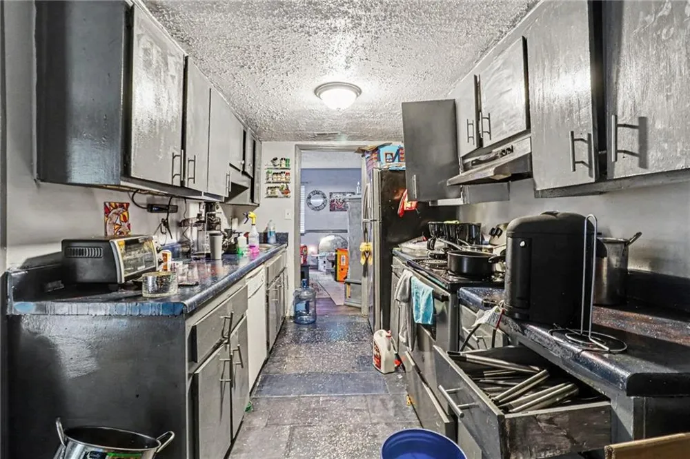 6354 Shannon Parkway #15C Union City, GA 30291