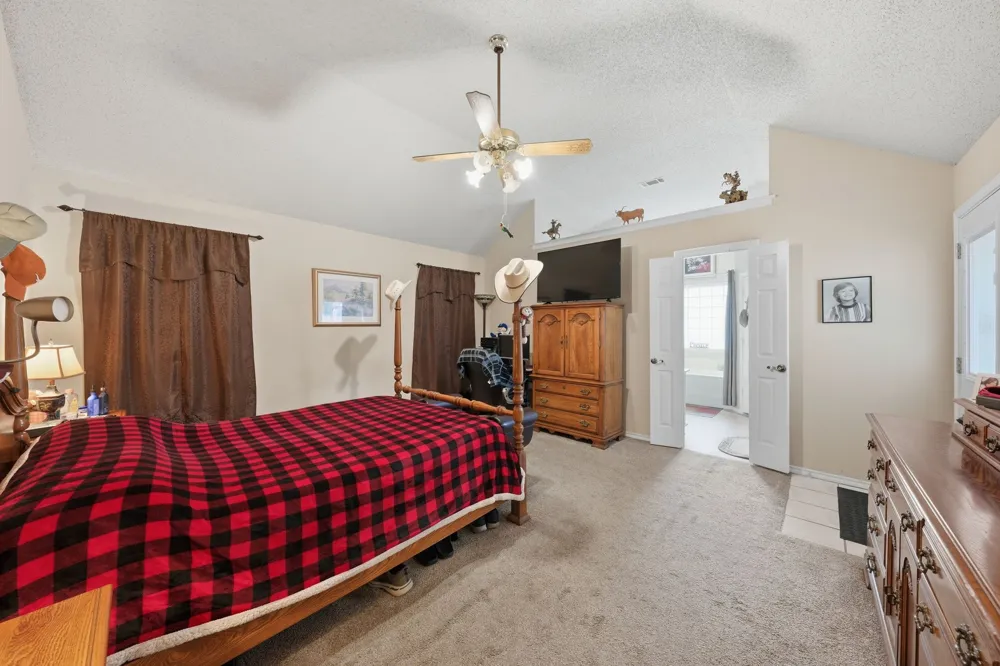 7600 Chapman Drive North Richland Hills, TX 76182