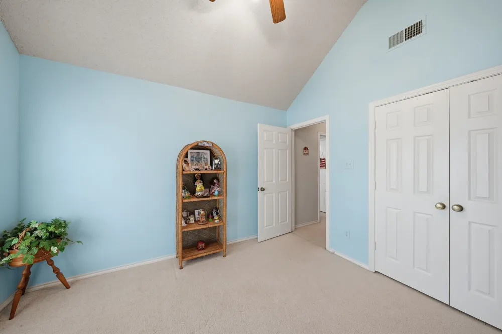 7600 Chapman Drive North Richland Hills, TX 76182
