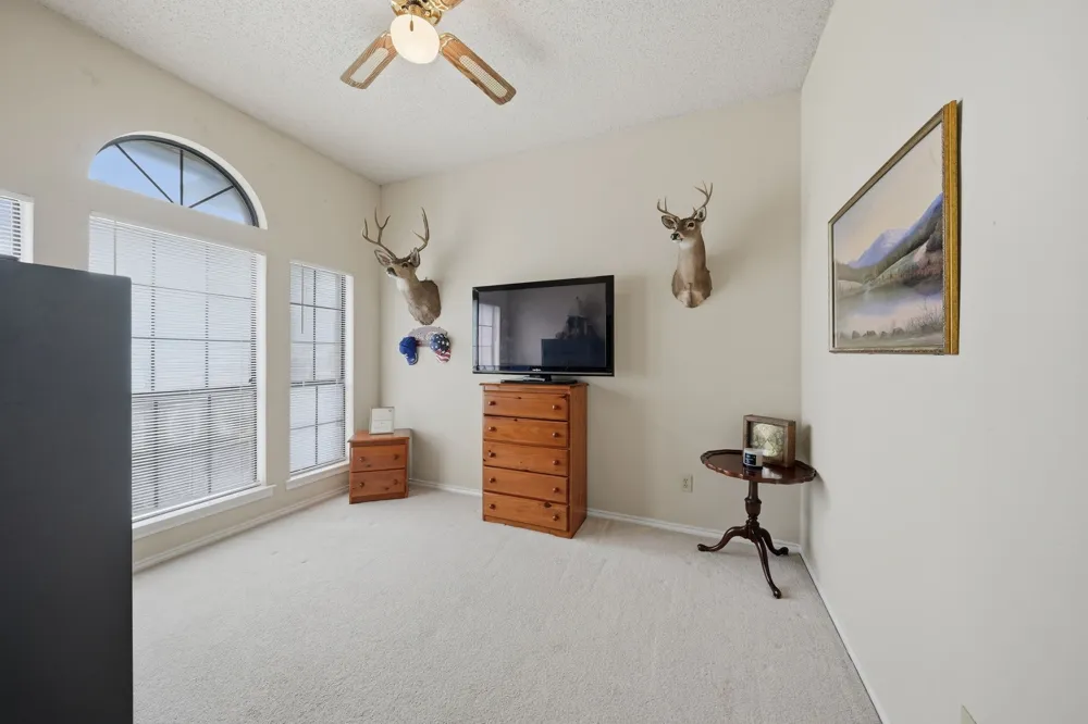 7600 Chapman Drive North Richland Hills, TX 76182